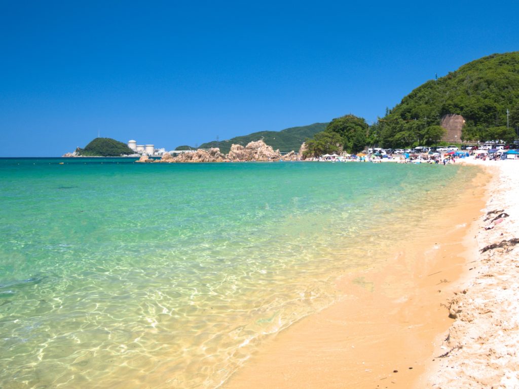 海水浴を楽しもう 持ち物・全国のおすすめビーチ