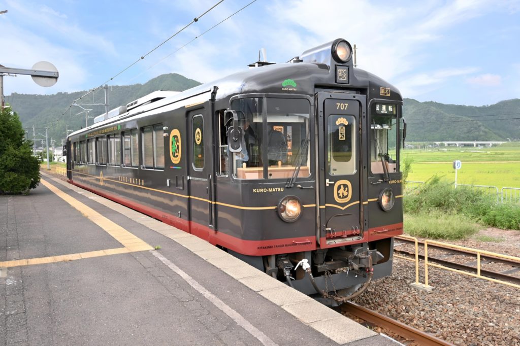 いつもとは違う少し贅沢な旅を 近畿地方のおすすめ観光列車