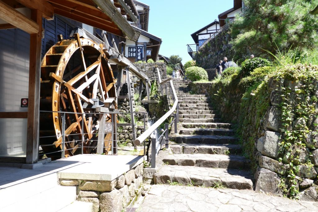 文豪・島崎藤村が生まれ育った地 馬籠宿の歴史と見どころ