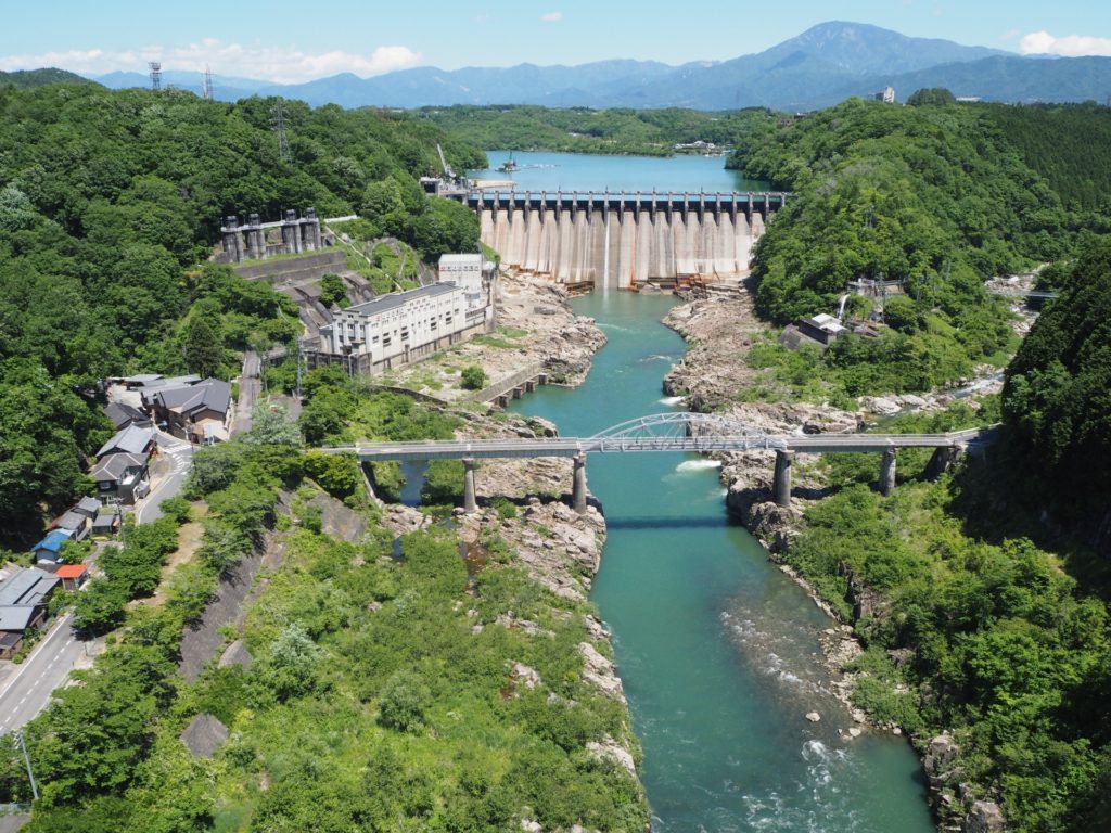 四季の変化に富んだ渓谷美 恵那峡の見どころと恵那の定番観光スポット