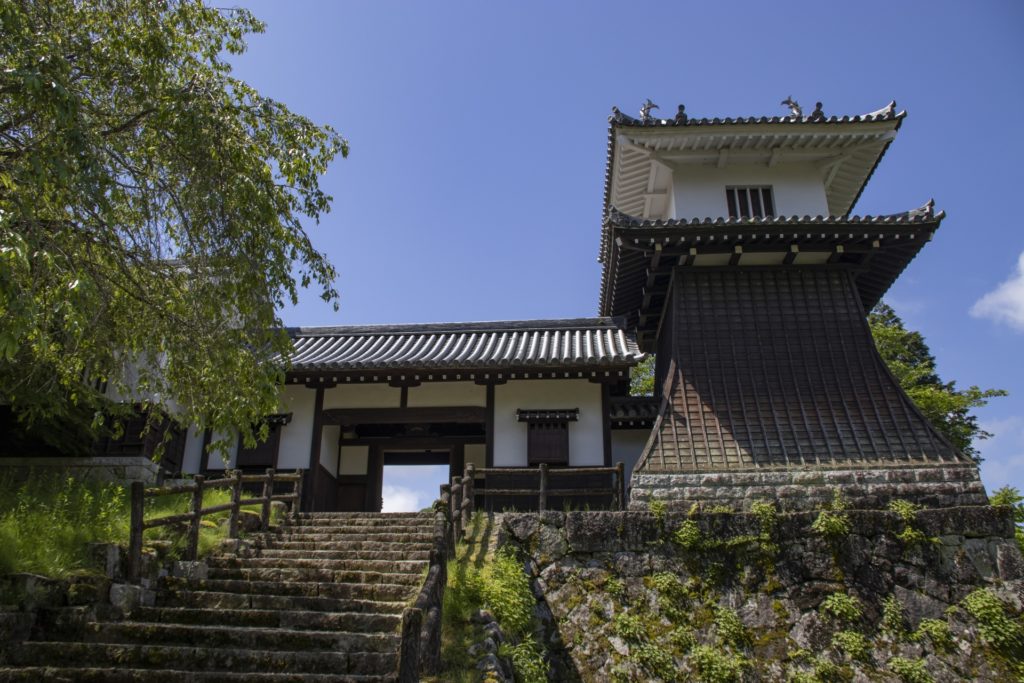 日本三大山城のひとつ 岩村城の歴史と岩村の定番観光スポット