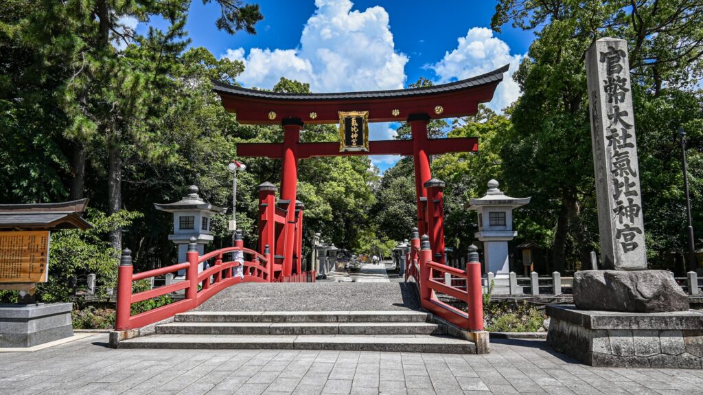 2000年以上の歴史を持つ敦賀屈指のパワースポット 氣比神宮の歴史と見どころ