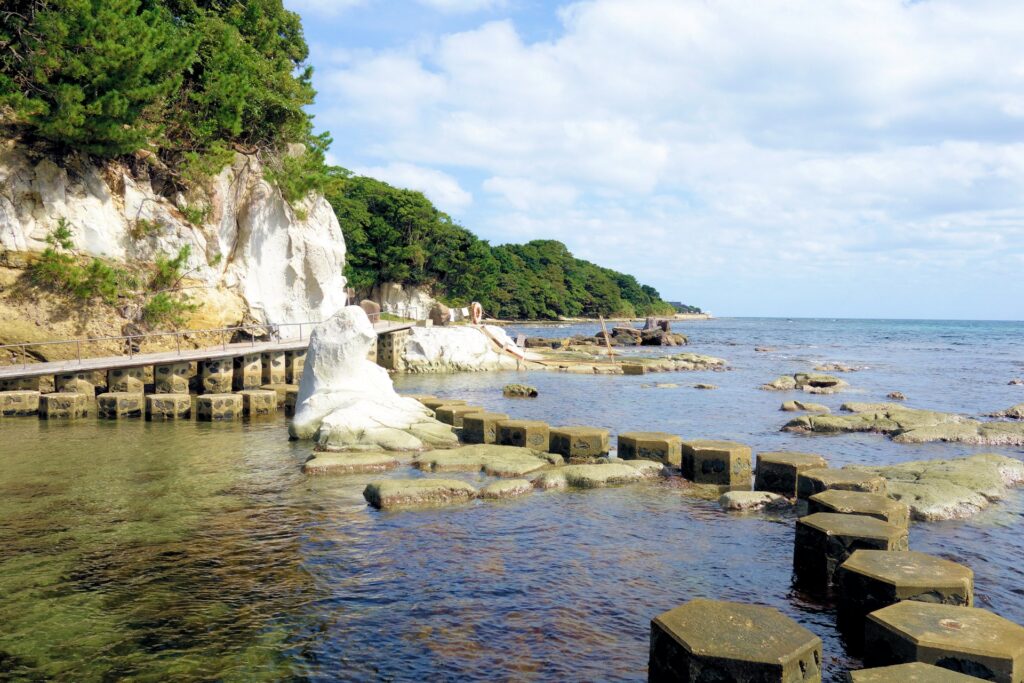 日本海の絶景とグルメを堪能 能登の定番観光スポット