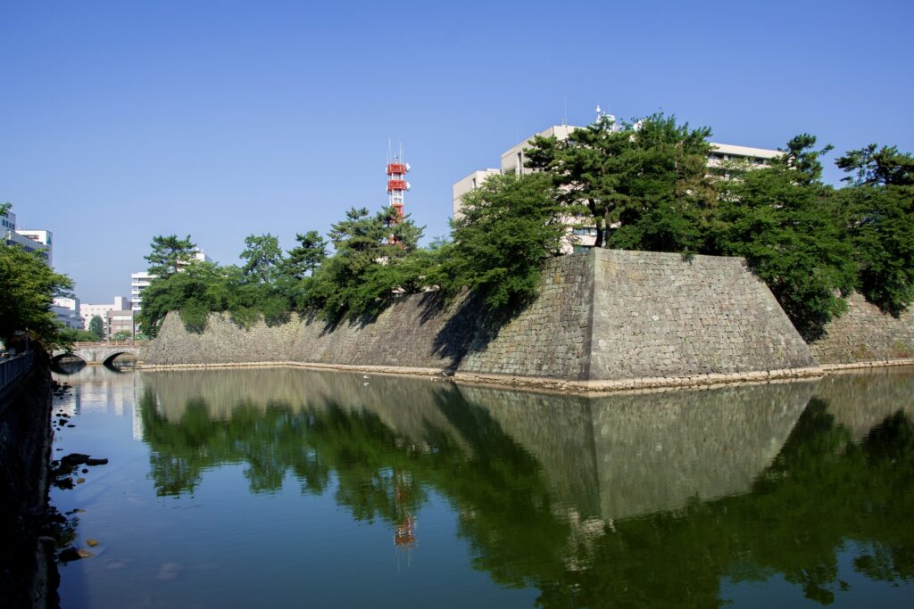 結城秀康ゆかりのお城 福井城の歴史や見どころ・周辺観光スポット