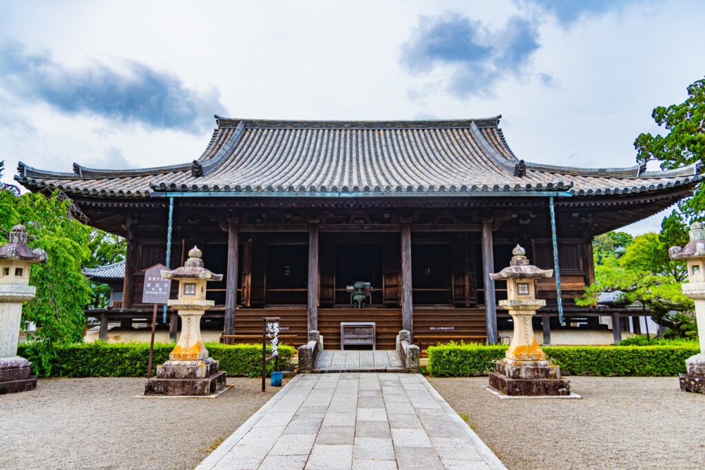 映画でも話題 道成寺の歴史と見どころ