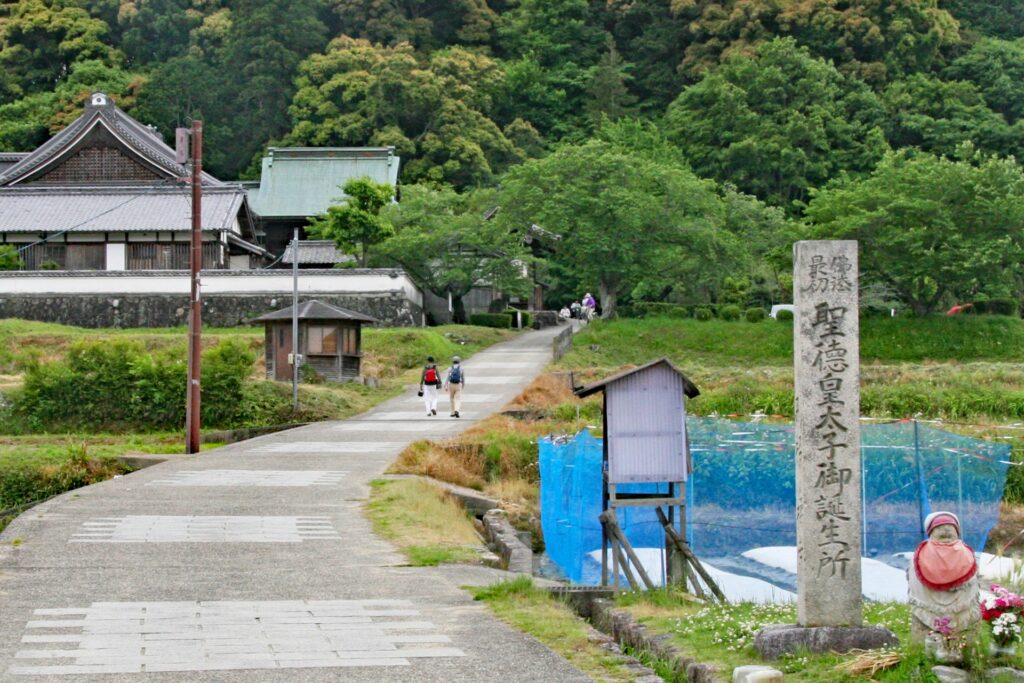 のどかな飛鳥・斑鳩を旅する 聖徳太子ゆかりの地