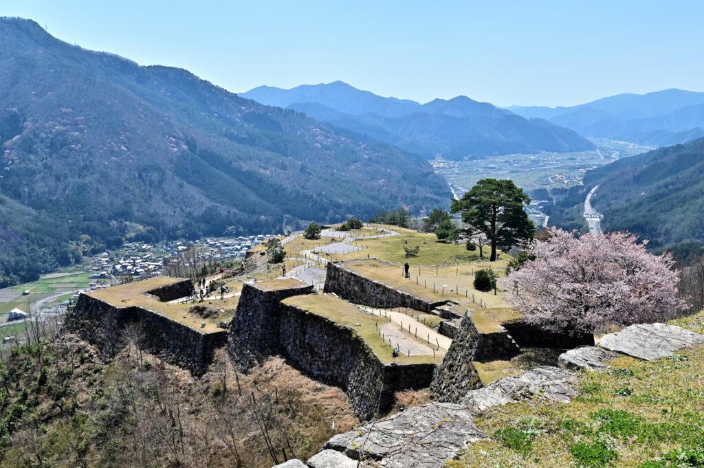 さまざまなタイプの名城がそろい踏み 兵庫県の名城