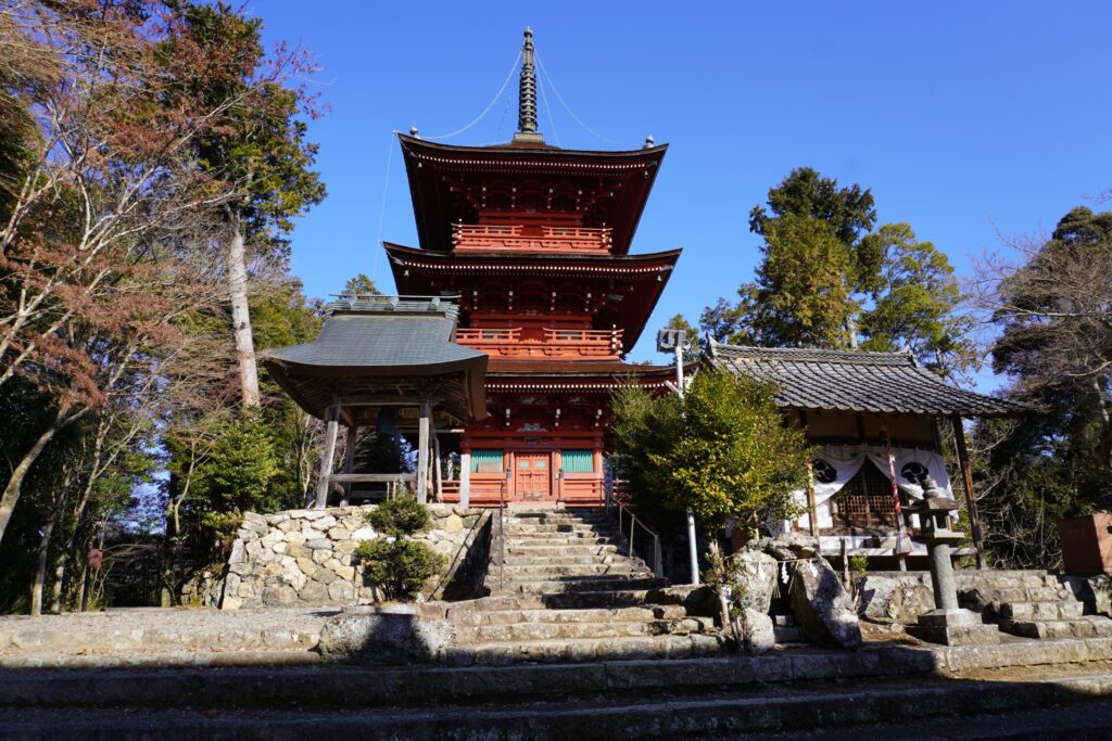 日本最古の厄除け神事 柏原八幡宮の歴史・見どころ・周辺観光