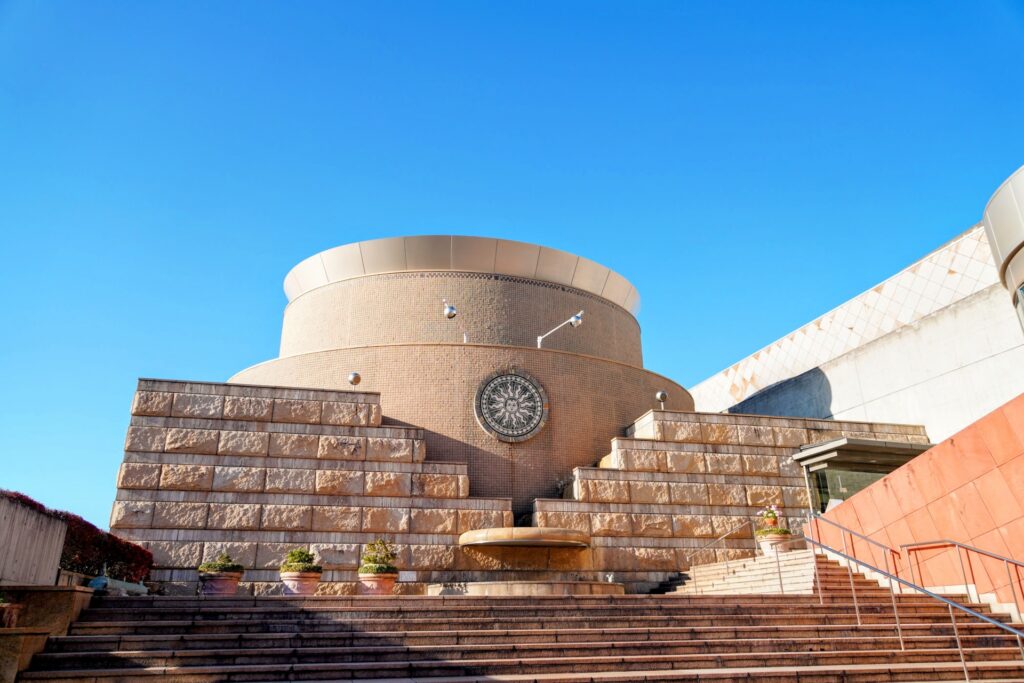 砂丘から有名漫画家まで 鳥取県のおすすめ美術館・博物館