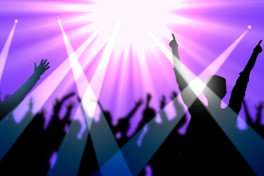 しっかりと準備して推し活を楽しもう！ライブ遠征の持ち物リスト